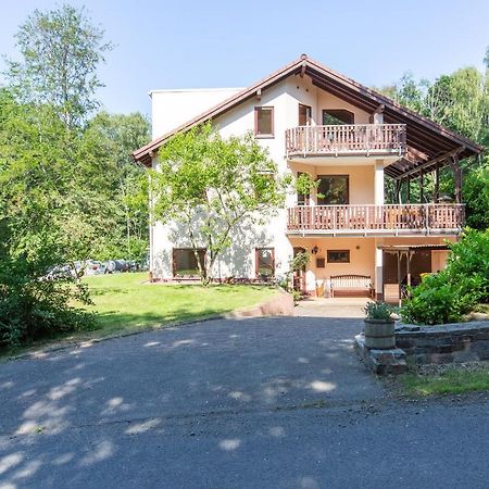 Ferienhaus Mausberg Бад-Нойенар-Арвайлер Экстерьер фото