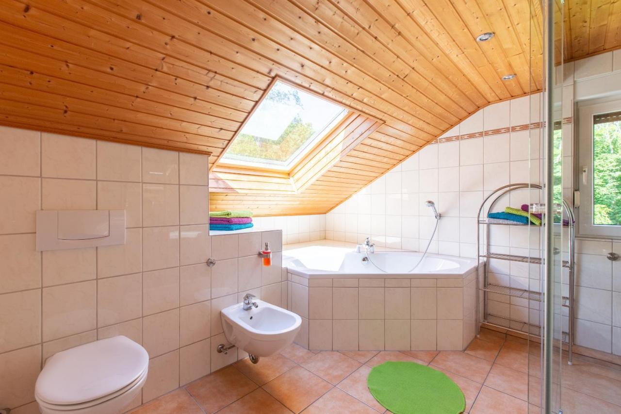 Ferienhaus Mausberg Бад-Нойенар-Арвайлер Экстерьер фото